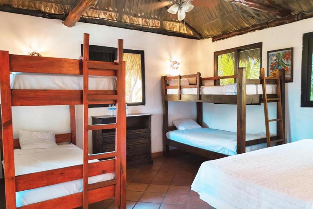 Marbella Eco Lodge 蒙特里科 外观 照片