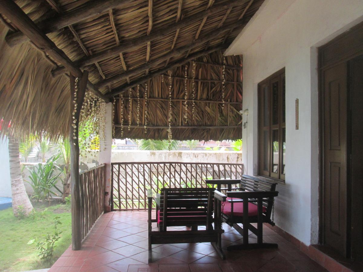 Marbella Eco Lodge 蒙特里科 外观 照片
